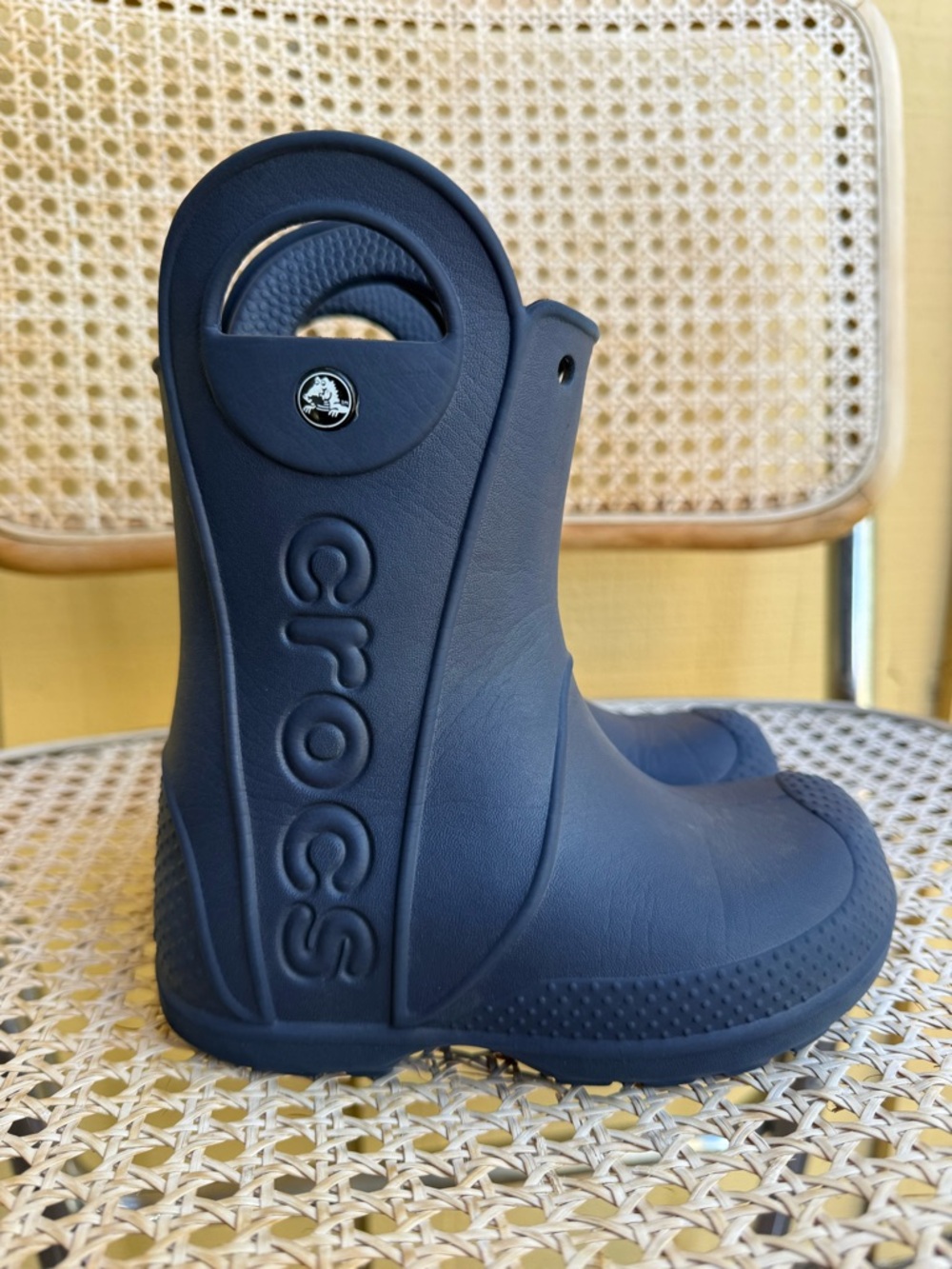 Crocs Handle It Navy Blue Rain Boots Kids size C9 Waterproof Pull On